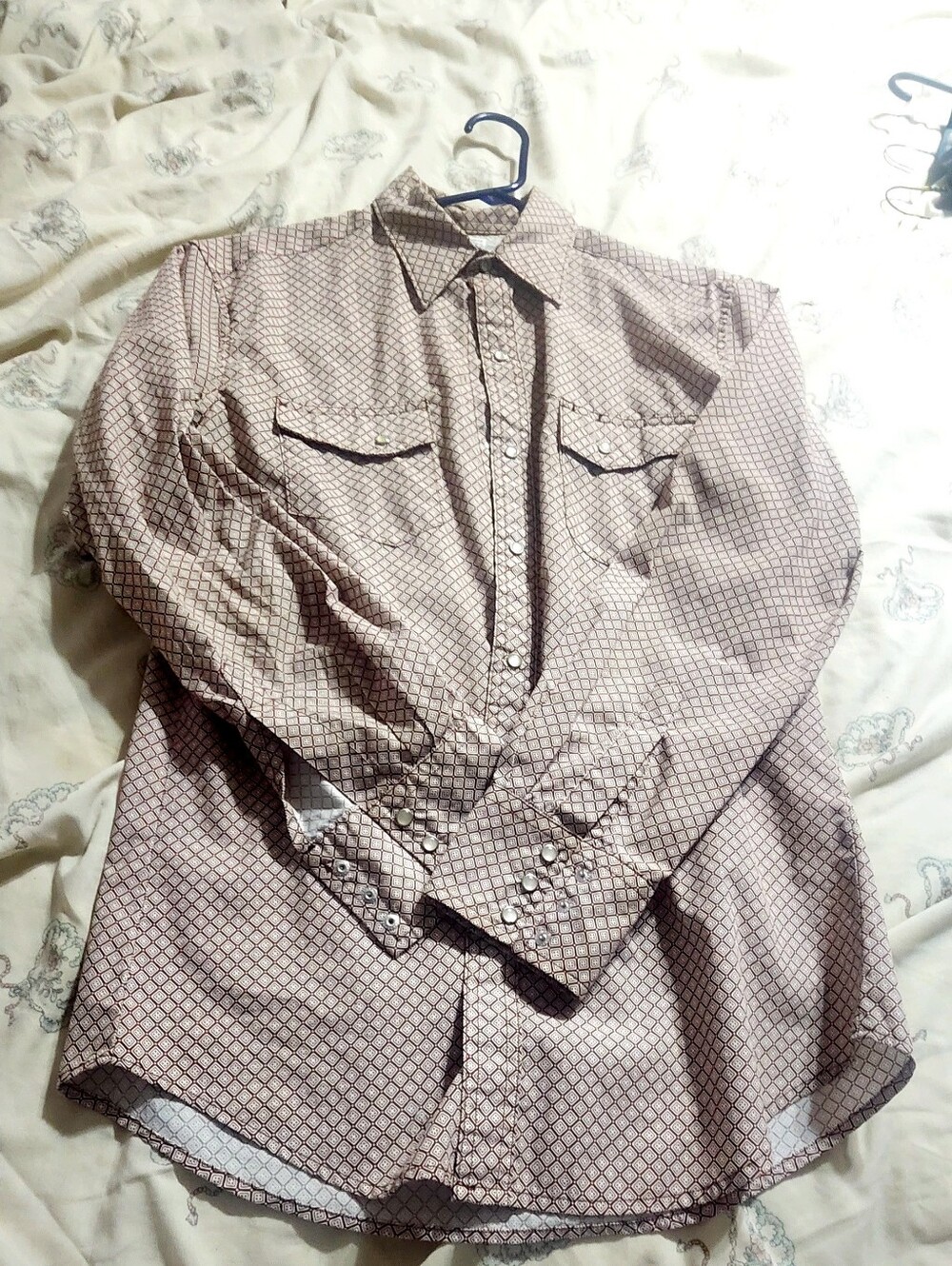Wrangler Beige Diamond Print Button-Up Shirt